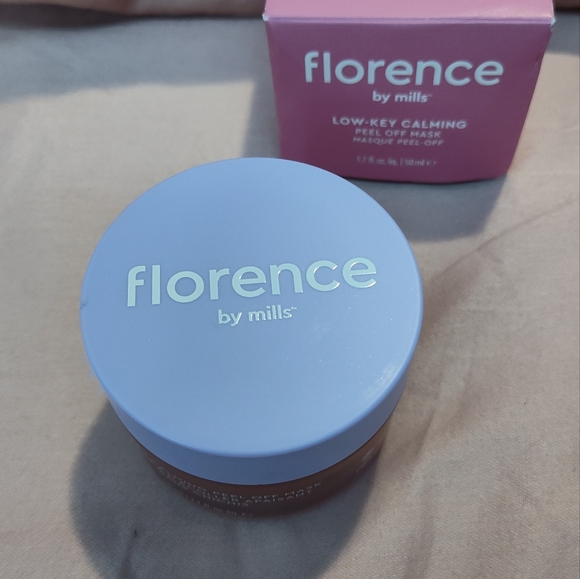 NEW!! FLORENCE by MILLS Low-Key Calming Face Mask 1.7oz - Picture 2 of 10